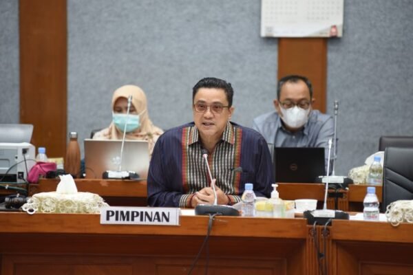 Wali Kota Pecat Kepsek, Komisi X: Ketegasan Ditegakkan Jangan Sekadar Popularitas Semata