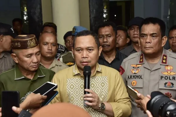 Buntut Aksi Demontrasi, Bupati Pohuwato Sebut Sejumlah Fasilitas Pemerintah Dirusak Massa
