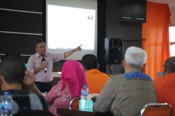 Bandung Raya Darurat Sampah, Pj Bupati KBB: Disepakati Seluruh Sampah Segera Ditarik ke TPAS Sarimukti