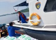 Satuan Polisi Perairan Dan Udara Polres Purwakarta Rutin Patroli Perairan Menghimbau Warga Waspada