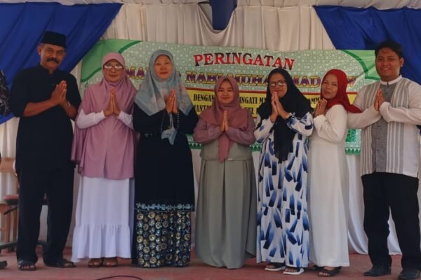 SDN I Cihaurkuning Peringati Maulid Nabi Muhammad SAW. “Mari Kita Mantapkan Akhlakul Karimah di Kehidupan Sehari-hari”