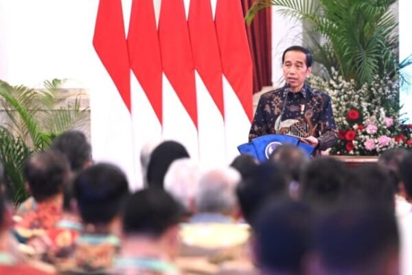 Presiden Tekankan Pentingnya Regulasi Transformasi Digital yang Lebih Holistis