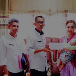 Bayi Penderita Hidrocefalus di Garut Terima Bantuan