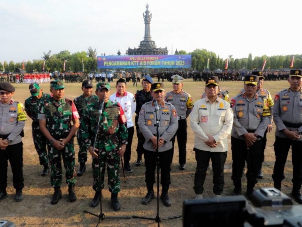 TNI-Polri Gelar Pasukan Pengamanan KTT AIS 2023