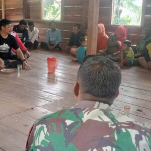 Camat Cipatat Kunjungi Kampung Terpencil di Desa Ciptaharja