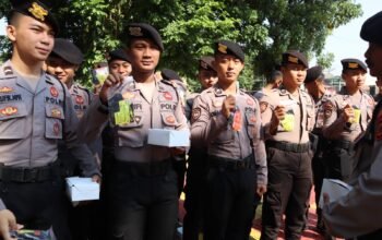 Vitamin Tambahan Kapolres Purwakarta untuk Petugas Pamong Purwa