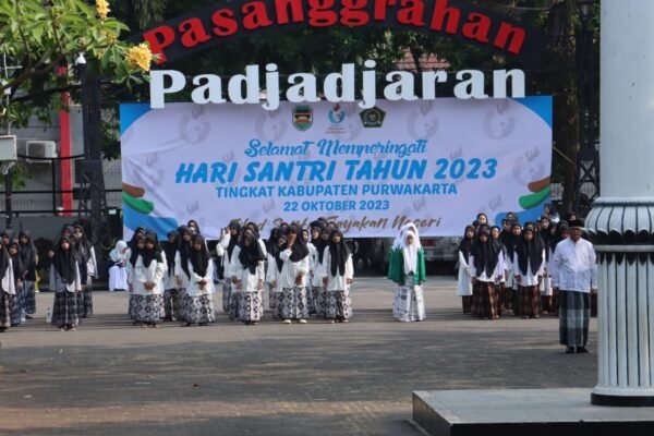 Santri Benteng Kemerdekaan Tidak Terpengaruh Paham Radikal Yang Merusak Dan Memecah NKRI