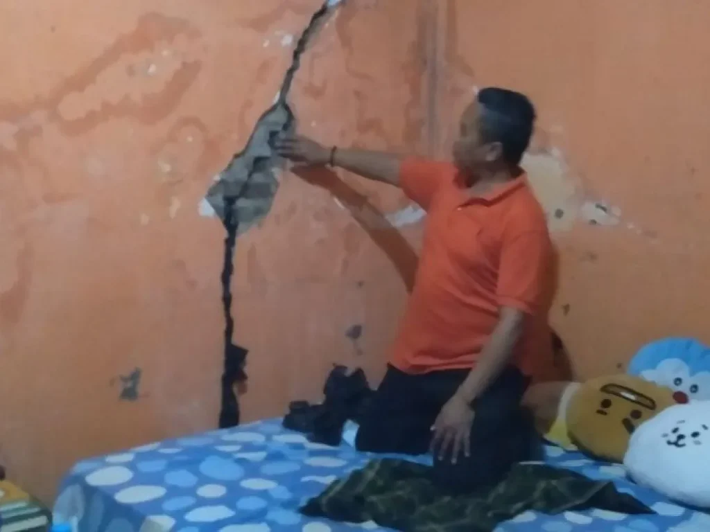 BPBD Garut Asesmen Rumah Warga di Wanaraja Yang Rusak Akibat Gempa M 5,6