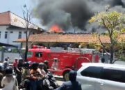 RSUD dr Slamet Garut Terbakar Hebat, Warga Panik!