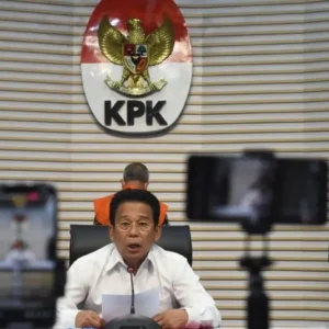 Usai Ditetapkan Tersangka, KPK Langsung Tahan Sekjen Kementan KS