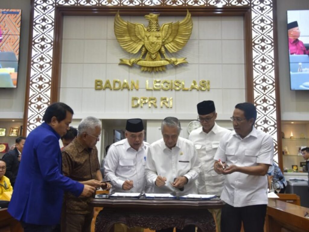 Rapat Pleno Baleg Resmi Sepakati RUU Pilkada Jadi Usulan Inisiatif DPR RI