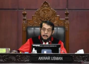 Ketua MK Anwar Usman Pimpin Sidang Putusan Batas Usia Capres-cawapres