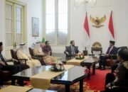Presiden Jokowi Terima Majelis Hukama Muslimin di Istana Merdeka