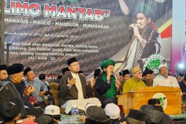 Komisi III: Proklamasi Kemerdekaan RI Berkat Perjuangan Santri dan Ulama