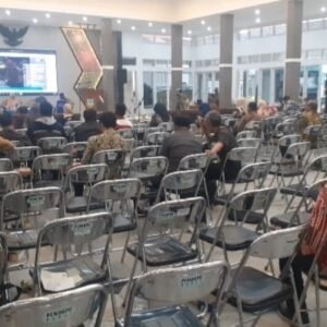 Banyak Kades Tinggalkan Tempat Saat Giat Workshop Evaluasi Pengelolaan Keuangan Desa di Garut