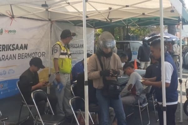 Bapenda Garut Gelar Razia Gabungan Tertibkan Administrasi Kendaraan Bermotor Tahun 2023