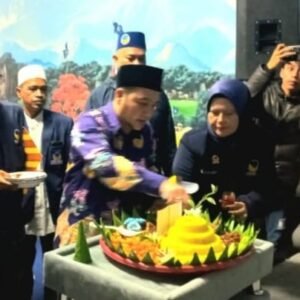 Bersejarah, Syukuran di Kantor Baru Partai Nasional Demokrat