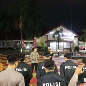 Petugas Gabungan Polres Purwakarta Bersama TNI Dan Satpol PP Gelar Patroli KRYD