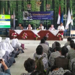 Cegah Perkawinan Anak dan Anti Perundungan, DPPKBPPPA Garut Gelar Talkshow Berikan Pemahaman Kepada Pelajar