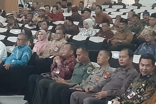 Kapolsek Purwakarta Mewakili Kapolres Hadiri Rakor High Level Meeting Tim Pengendalian Inflasi Daerah