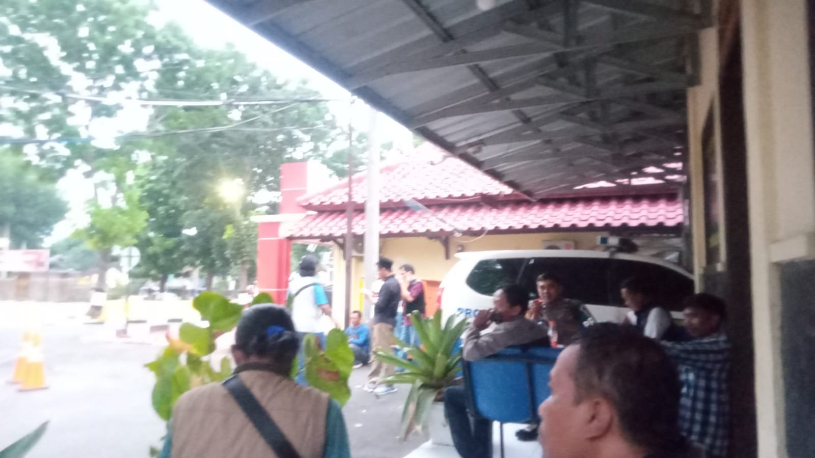 Kepala Dinas Pendidikan Purwakarta Hadiri Ultah Salahsatu Murid di Sekolah, Timbulkan Cemburu! 3