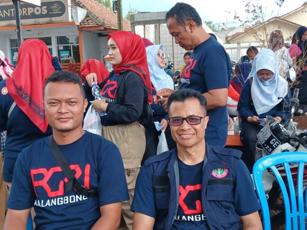 Ketua PGRI Kecamatan Malangbong: HGN Ke 78 Hilangkan Dikotomi Dengan Jalan Sehat