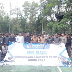 Bawaslu Purwakarta Gelar Apel Siaga Pengawasan Masa Kampanye di Lapangan Basket Prime Plaza Hotel