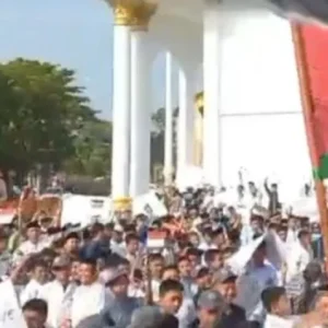 Dukung Palestina, Ribuan Siswa SMKN 2 Garut Gelar Aksi Damai