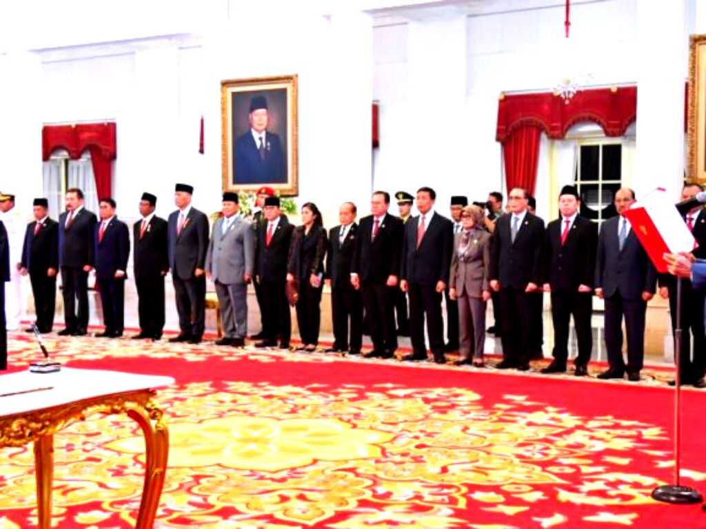 Maruli Simanjuntak Dilantik Presiden Sebagai KSAD di Istana Negara