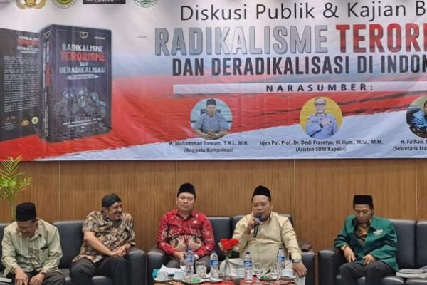 Kompolnas Ajak Masyarakat Berantas dan Hilangkan Paham Radikalisme