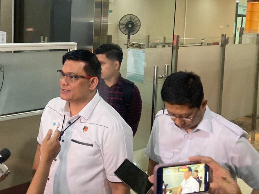 Hari Ini, Penyidik Gabungan Bakal Kembali Periksa Firli Bahuri