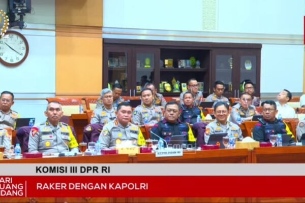 Kabaharkam: Rumah Pemenangan Hingga Tempat Tinggal Capres-Cawapres Dijaga Aparat