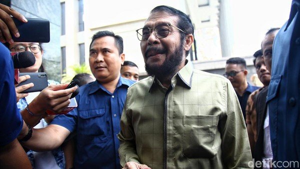 Terbukti Lakukan Pelanggaran Kode Etik, MKMK Berhentikan Anwar Usman dari Ketua MK