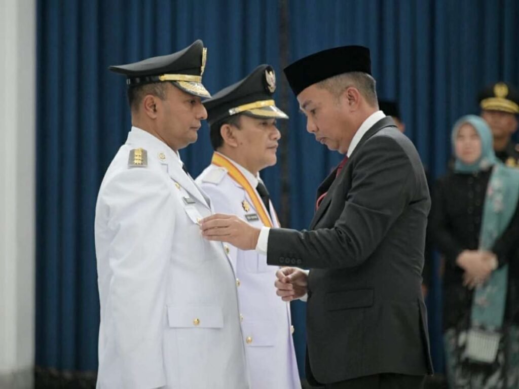 Penjabat Bupati Subang dan Majalengka Dilantik