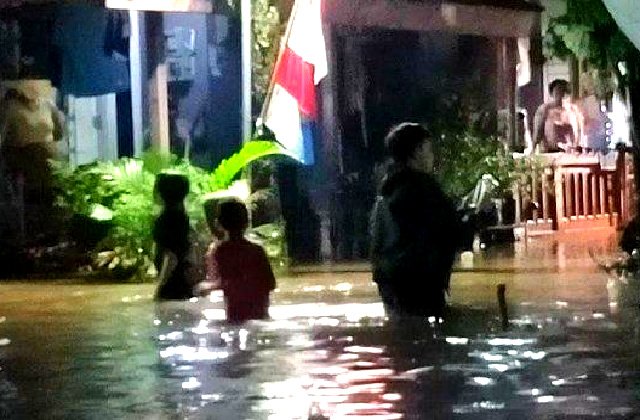 6 Titik Disejumlah Kecamatan di Bogor Dikepung Banjir, Empat Rumah Ambruk