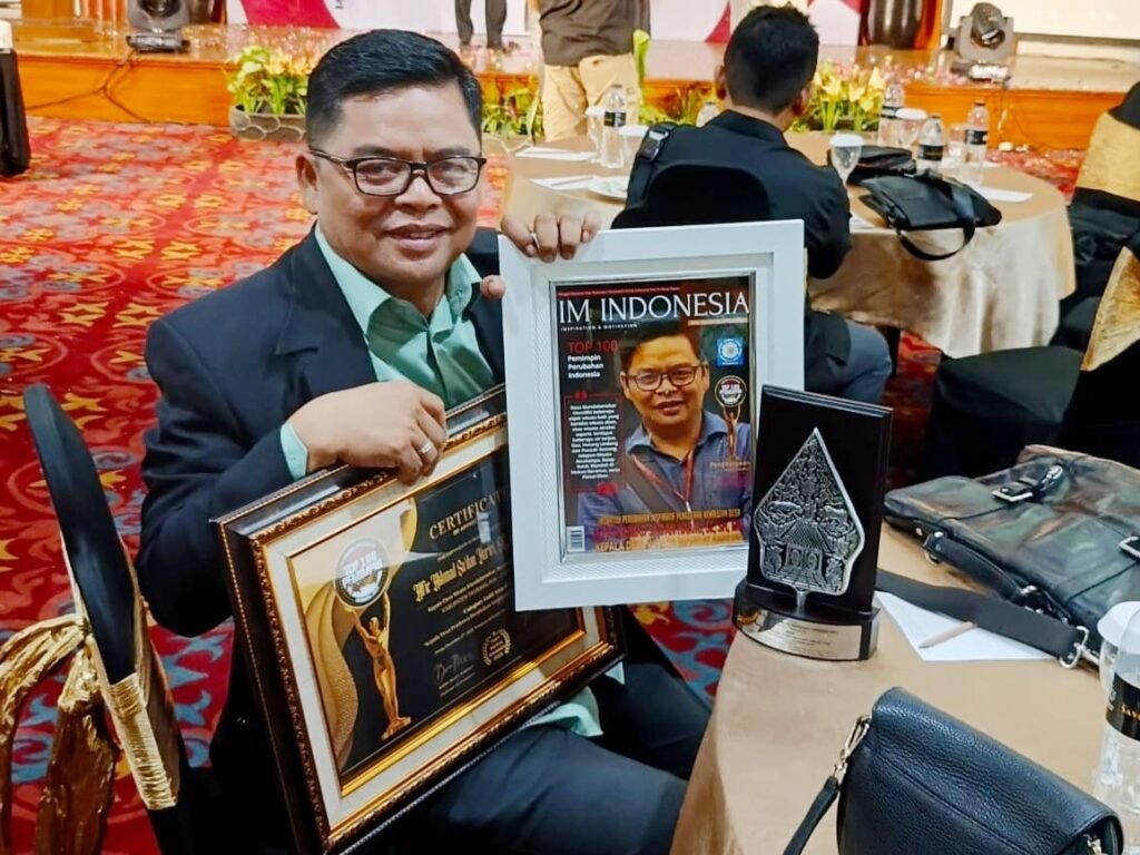 Alfi Akhmad Sa’dan Hariri Masuk Top 100 Pemimpin Pembawa Perubahan Indonesia 2023