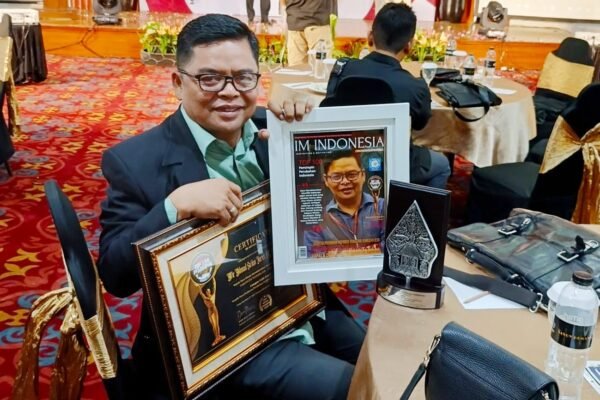 Alfi Akhmad Sa’dan Hariri Masuk Top 100 Pemimpin Pembawa Perubahan Indonesia 2023