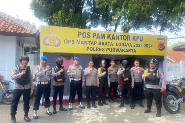 Operasi Mantap Brata, Polres Purwakarta Gencar Patroli Ke Kantor KPU Hingga Bawaslu