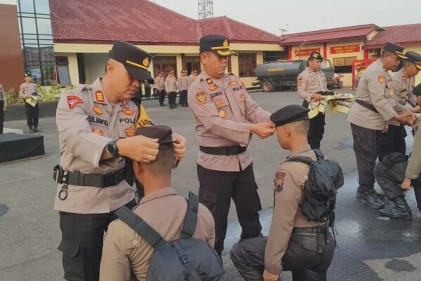 Pembinaan Tradisi Bintara Remaja Polres Blora