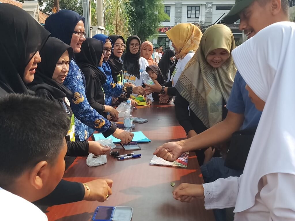 Hasil Karya Anak Bangsa di Festival TDBA Purwakarta