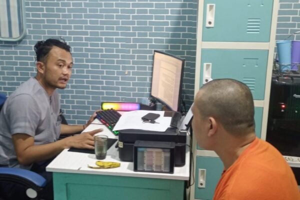 Sat Narkoba Polres Garut Sita Ratusan Ribu Obat Terlarang dan Amankan Lima Orang Pelaku