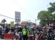Tetap Berhati-Hati Berkendara, Jalur Limbangan Malangbong Padat, Polres Garut Lakukan One Way