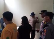 Polsek Cikelet Polres Garut Evakuasi Korban Terseret Ombak Pantai Karang Papak