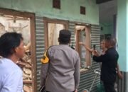 Polisi Cek Musibah Roboh Di Desa Samarang