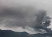 Pagi Ini, Gunung Marapi Kembali Erupsi, Tim SAR Gabungan Tunda Sementara Evakuasi