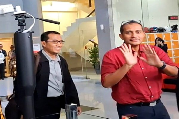 Hari Ini, Eddy Hiariej Diperiksa KPK Sebagai Tersangka Dugaan Suap di Kemenkumham