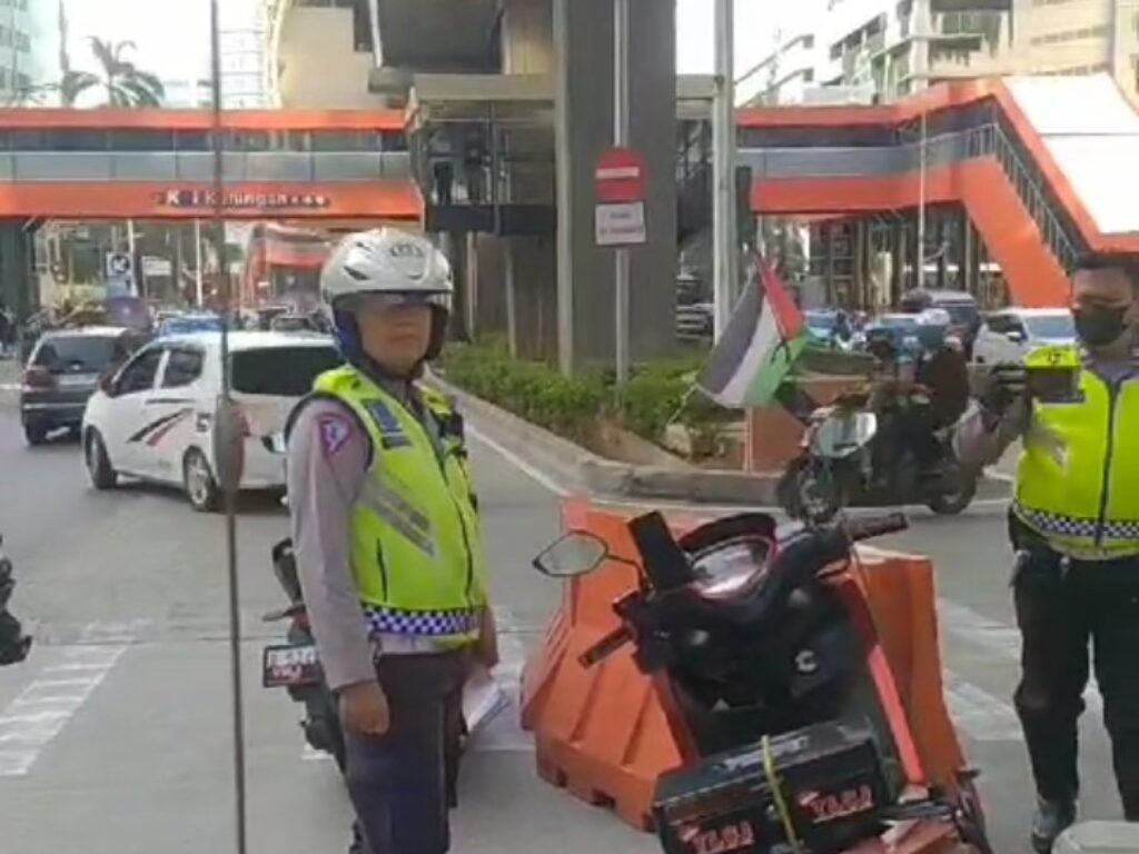 Terkait Pemotor Kawal Ambulans Distop dan Ditilang, Begini Kata Dirlantas Polda Metro Jaya