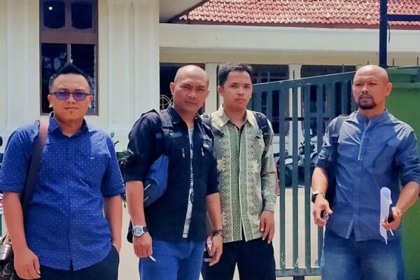Hampir Rampung, Praperadilan Terhadap Penghentian Penyidikan Dugaan Korupsi BOP dan Reses Segera Didaftarkan