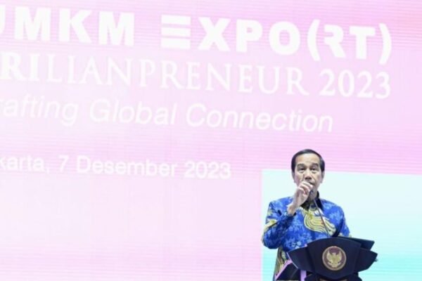 Presiden Minta Pembiayaan Terhadap UMKM Terus Dipermudah Agar Bisa Naik Kelas