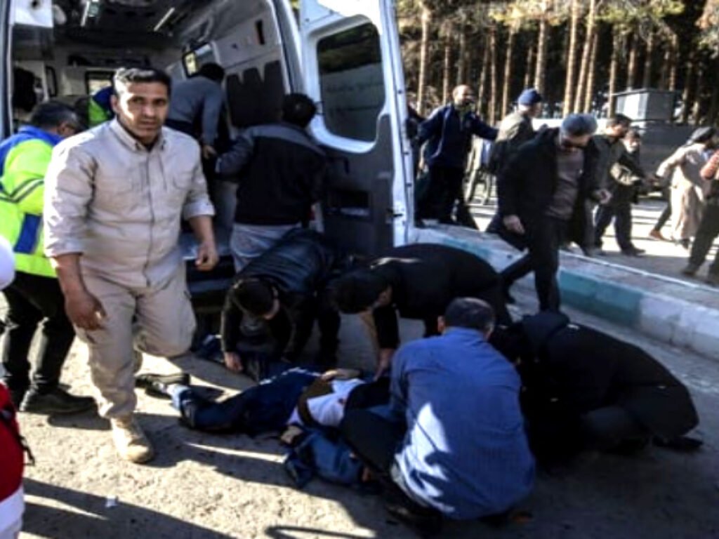 95 Orang Tewas Akibat Ledakan Dua Bom di Iran